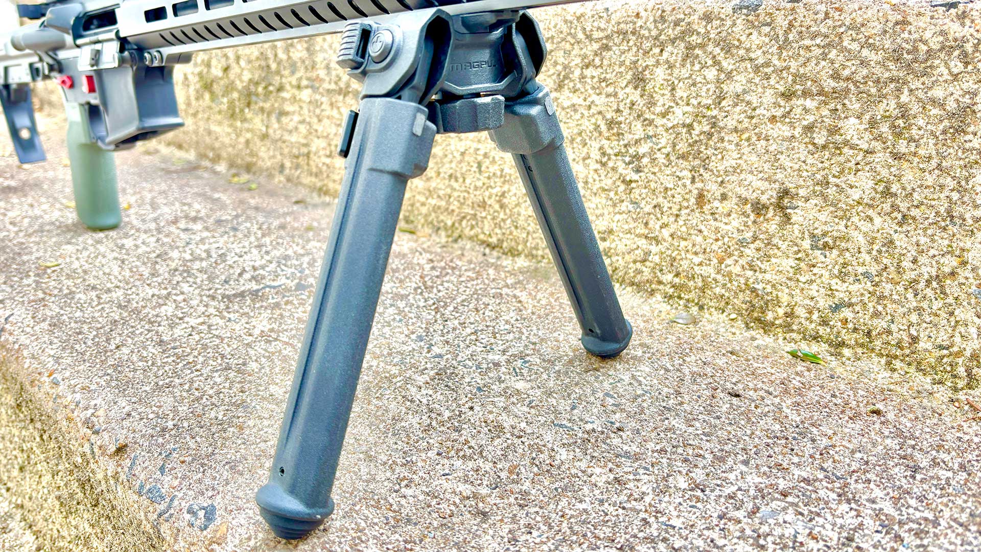 Magpul Moe Qd Bipod Mlok Review F