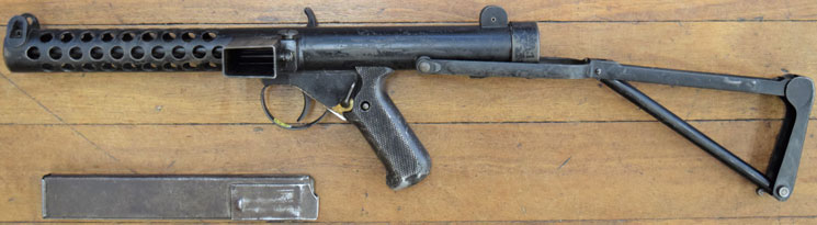 The Sterling: Britain's Cold War Submachine Gun | An Official