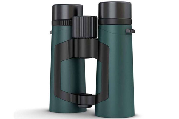 First Look: GPO USA Polariz 10x42mm Binocular Bundle