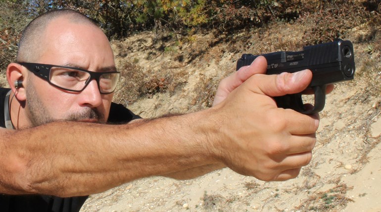 5 Common Grip & Stance Mistakes | An Official Journal Of The NRA