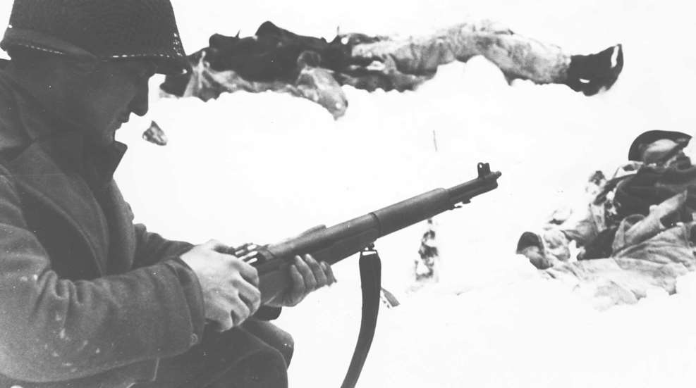 soldier wwii gun snow rifle ammo
