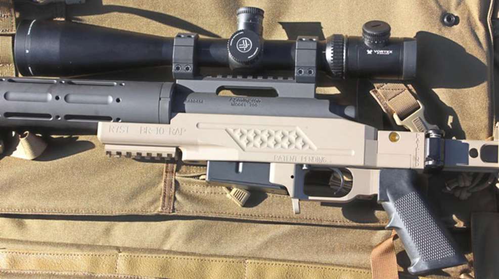 mcrees_mcbr-10_action_lefta_01s.jpg
