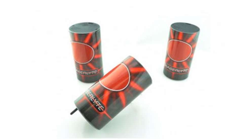 laser_plinking_cans_f.jpg